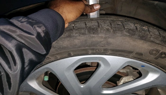 2023 Maruti Baleno  ZETA CNG 1.2L, Petrol, Manual, 37,612 km, tyre