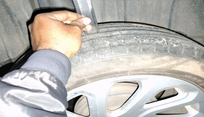 2023 Maruti Baleno  ZETA CNG 1.2L, Petrol, Manual, 37,612 km, tyre