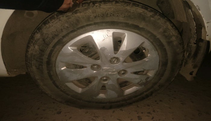 2012 Hyundai i10 SPORTZ 1.2, Petrol, Manual, 90,688 km, tyre