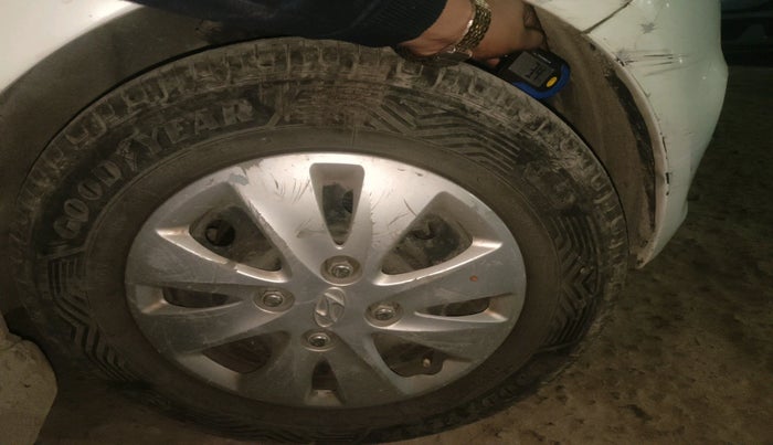 2012 Hyundai i10 SPORTZ 1.2, Petrol, Manual, 90,688 km, tyre