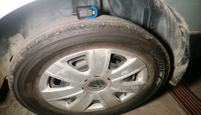 2010 Volkswagen Polo COMFORTLINE 1.2L PETROL, Petrol, Manual, 85,931 km, tyre