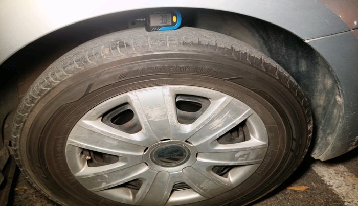 2010 Volkswagen Polo COMFORTLINE 1.2L PETROL, Petrol, Manual, 85,931 km, tyre