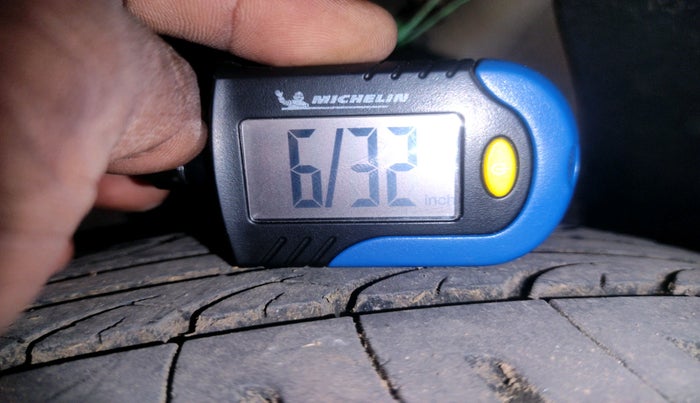 2016 Hyundai Grand i10 SPORTZ 1.2 KAPPA VTVT, Petrol, Manual, 1,66,985 km, tyre