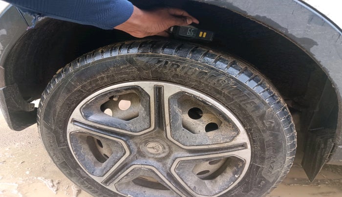 2022 Tata NEXON XM SUNROOF PETROL, Petrol, Manual, 66,597 km, tyre