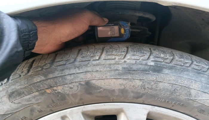 2017 Tata Tiago XZ PETROL, Petrol, Manual, 1,04,444 km, tyre