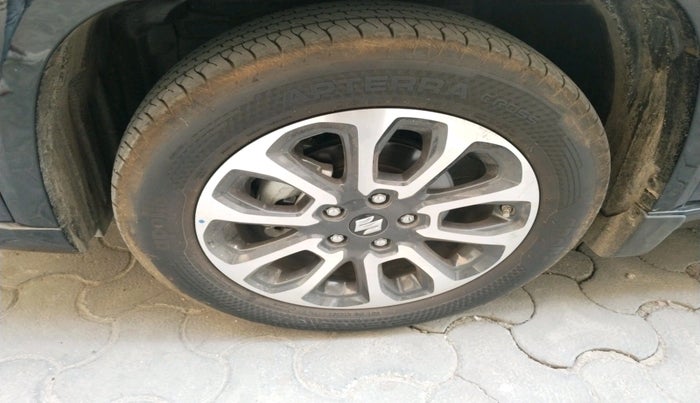 2025 Maruti Grand Vitara ALPHA PLUS HYBRID ECVT, Hybrid, Automatic, 6,871 km, tyre