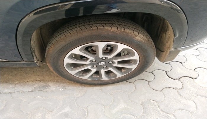 2025 Maruti Grand Vitara ALPHA PLUS HYBRID ECVT, Hybrid, Automatic, 6,871 km, tyre