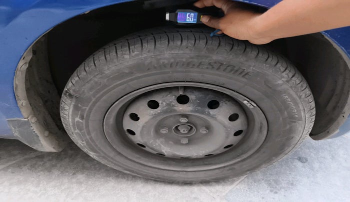 2013 Maruti Swift VDI, Diesel, Manual, 1,84,767 km, tyre