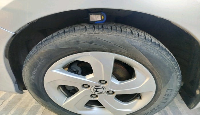 2015 Honda City 1.5L I-VTEC VX, Petrol, Manual, 31,073 km, tyre