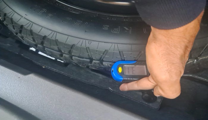 2016 Mercedes Benz GLE 250 D4 MATIC, Diesel, Automatic, 1,60,986 km, tyre