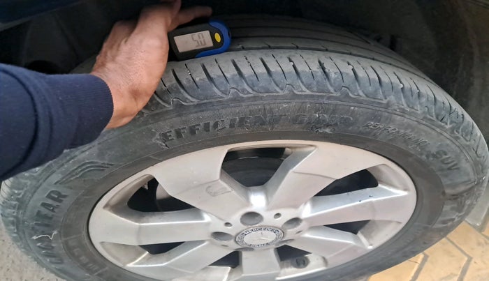 2016 Mercedes Benz GLE 250 D4 MATIC, Diesel, Automatic, 1,60,986 km, tyre