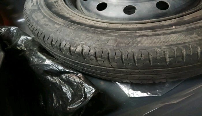 2018 Maruti Dzire VXI, Petrol, Manual, 49,341 km, tyre