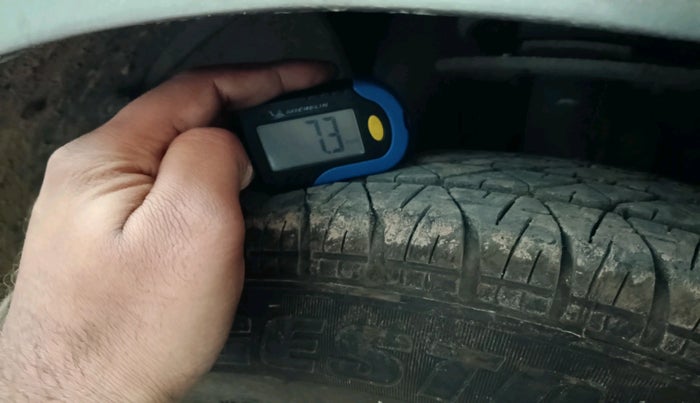 2018 Maruti Dzire VXI, Petrol, Manual, 49,341 km, tyre