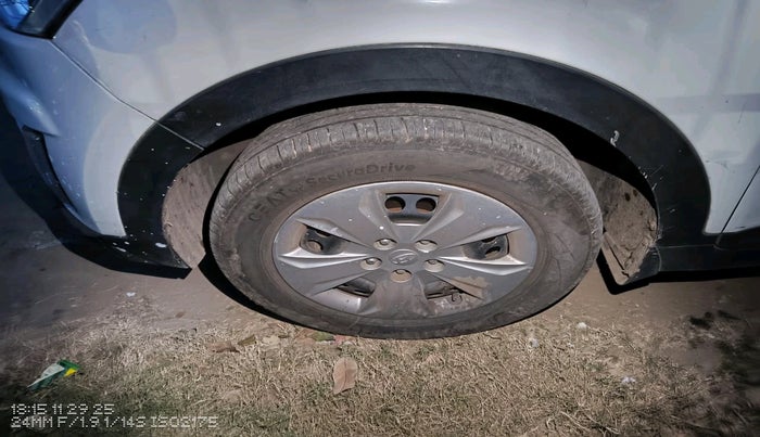 2018 Hyundai Creta E PLUS 1.4 DIESEL, Diesel, Manual, 1,67,541 km, tyre