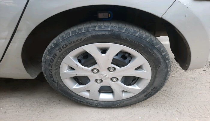 2015 Hyundai Grand i10 MAGNA 1.2 KAPPA VTVT, Petrol, Manual, 42,514 km, tyre