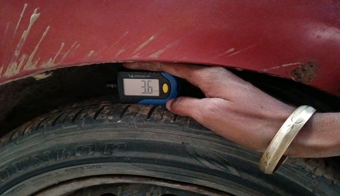 2014 Hyundai Eon MAGNA +, Petrol, Manual, 73,959 km, tyre