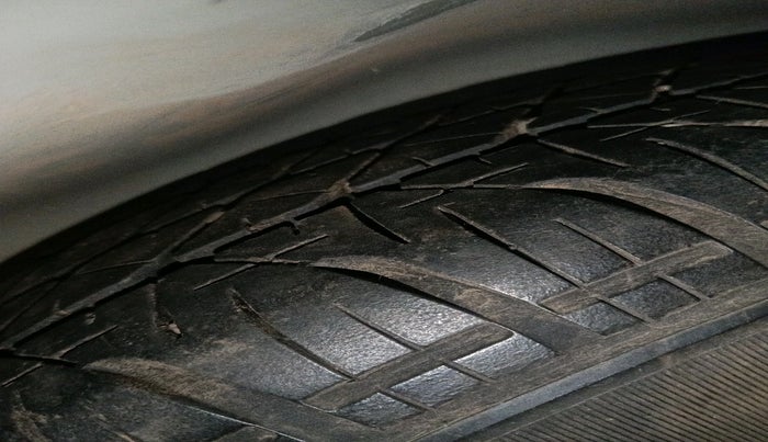 2016 Maruti Swift VDI ABS, Diesel, Manual, 66,990 km, tyre