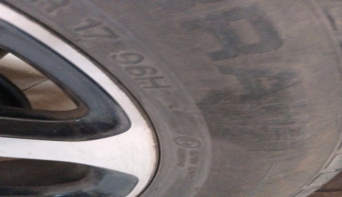 2018 Renault Captur RXT DIESEL DUAL TONE, Diesel, Manual, 23,092 km, tyre