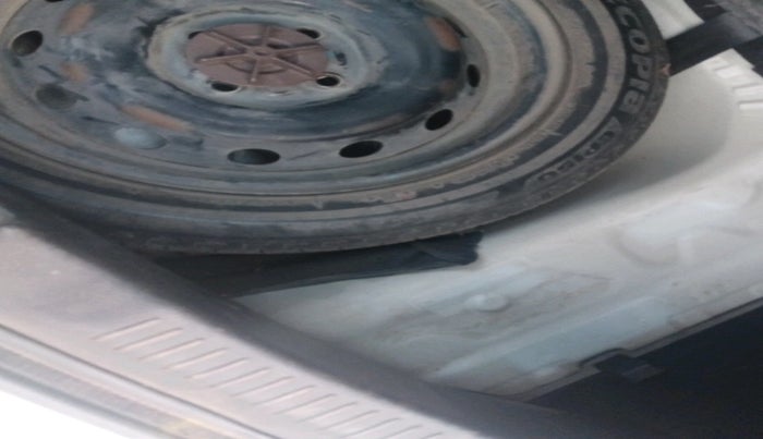 2018 Maruti IGNIS DELTA 1.2 AMT, Petrol, Automatic, 32,517 km, tyre