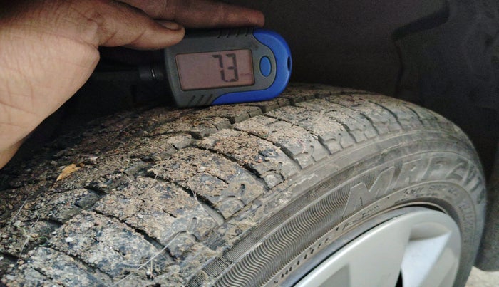 2017 Maruti Alto K10 VXI, Petrol, Manual, 21,319 km, tyre