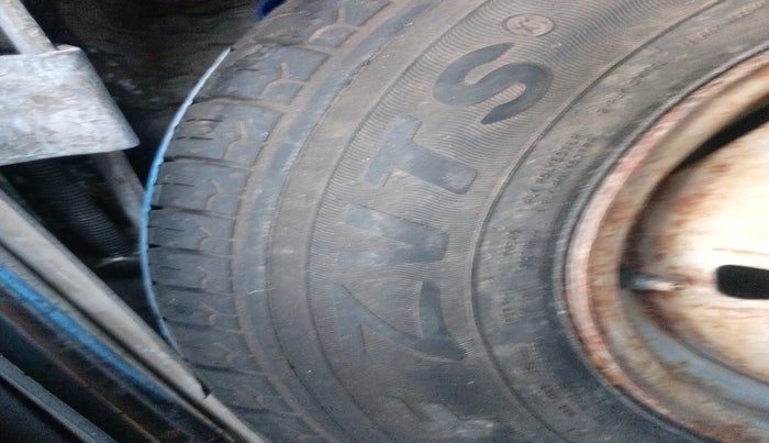 2015 Maruti Alto 800 VXI, Petrol, Manual, 66,736 km, tyre