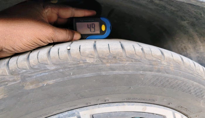 2024 Tata NEXON CREATIVE + SUNROOF 1.5 DIESEL, Diesel, Manual, 14,235 km, tyre