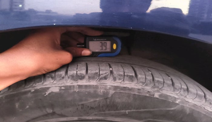 2019 Maruti Swift ZXI PLUS AMT, Petrol, Automatic, 34,385 km, tyre