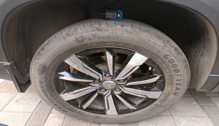 2020 MG HECTOR SHARP 1.5 DCT PETROL, Petrol, Automatic, 46,760 km, tyre