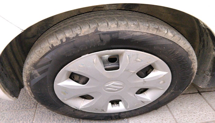 2022 Maruti New Wagon-R VXI CNG 1.0, Petrol, Manual, 29,786 km, tyre