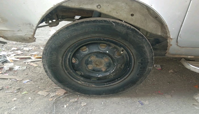 2012 Maruti Eeco 5 STR WITH A/C+HTR, Petrol, Manual, 1,00,000 km, tyre