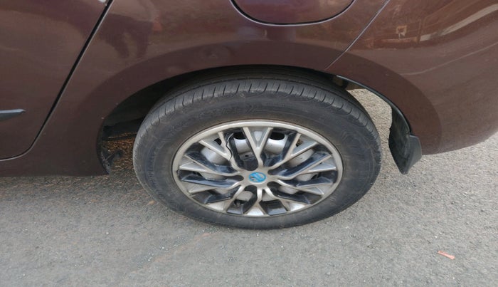 2020 Tata TIGOR XE PETROL, Petrol, Manual, 56,607 km, tyre