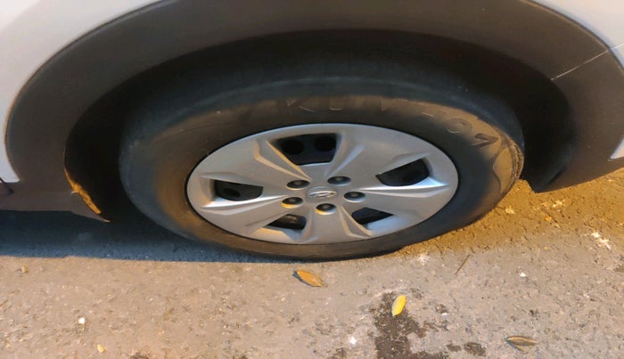 2019 Hyundai Creta E PLUS 1.4 DIESEL, Diesel, Manual, 37,095 km, tyre