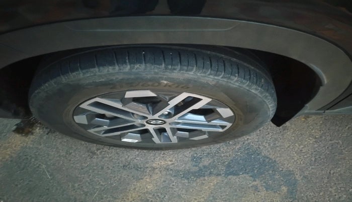 2023 Hyundai VENUE SX 1.5 CRDI, Diesel, Manual, 14,846 km, tyre