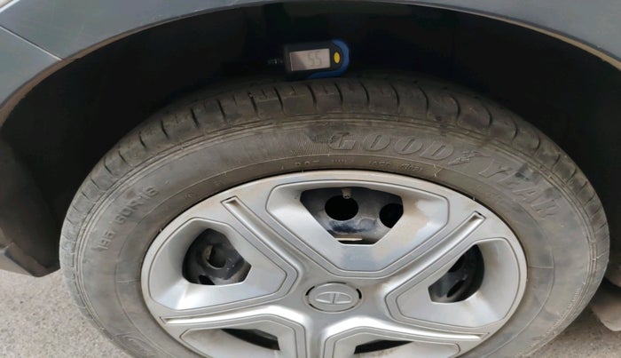 2021 Tata NEXON XM SUNROOF PETROL, Petrol, Manual, 23,000 km, tyre