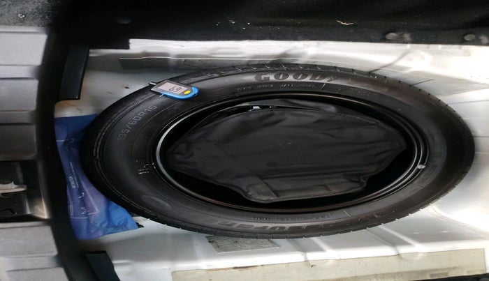 2021 Tata NEXON XM SUNROOF PETROL, Petrol, Manual, 23,000 km, tyre