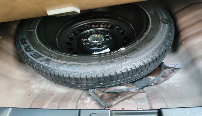 2012 Honda City 1.5L I-VTEC S AT, Petrol, Automatic, 69,769 km, tyre