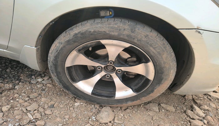 2016 Maruti Ciaz VDI SHVS, Diesel, Manual, 2,51,013 km, tyre