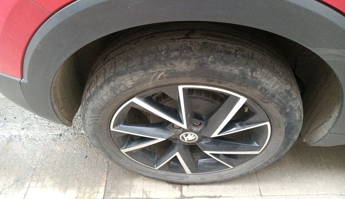 2023 Skoda KUSHAQ MONTE CARLO 1.5L TSI MT, Petrol, Manual, 33,164 km, tyre