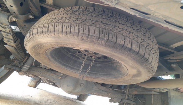 2022 Toyota HILUX HIGH 4X4 MT, Diesel, Manual, 68,001 km, tyre