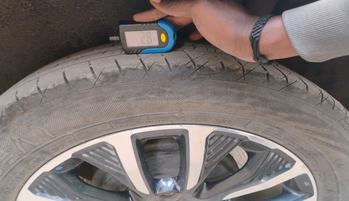 2020 Maruti Vitara Brezza VXI AT SHVS, Petrol, Automatic, 67,250 km, tyre