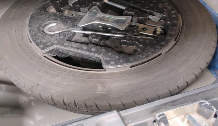 2020 Maruti Vitara Brezza VXI AT SHVS, Petrol, Automatic, 67,250 km, tyre