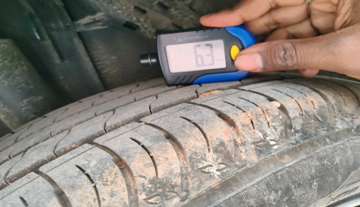 2023 Nissan MAGNITE XE, Petrol, Manual, 4,524 km, tyre