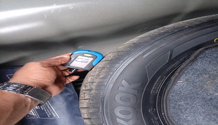 2020 Hyundai Verna SX 1.5 VTVT, Petrol, Manual, 81,853 km, tyre