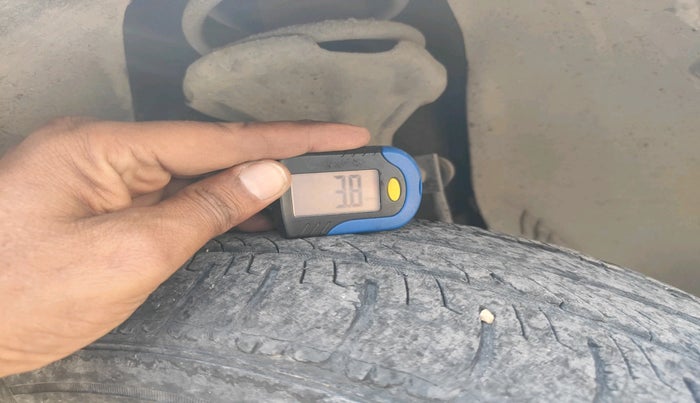 2011 Tata Indica Vista VX QUADRAJET, Diesel, Manual, 86,000 km, tyre