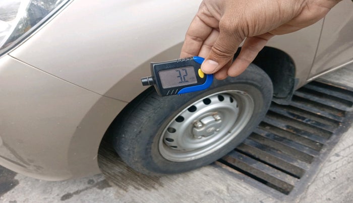 2019 Hyundai NEW SANTRO ERA EXECUTIVE, Petrol, Manual, 16,338 km, tyre