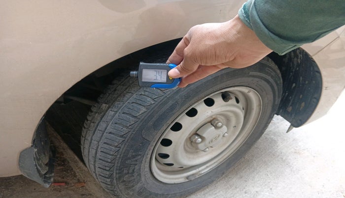 2019 Hyundai NEW SANTRO ERA EXECUTIVE, Petrol, Manual, 16,338 km, tyre