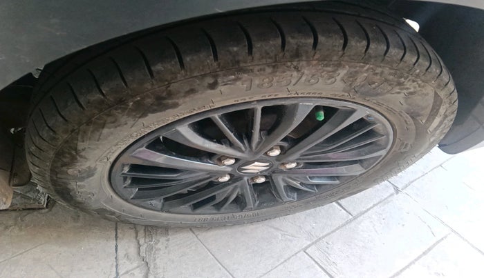 2019 Maruti XL6 ZETA MT, Petrol, Manual, 43,306 km, tyre