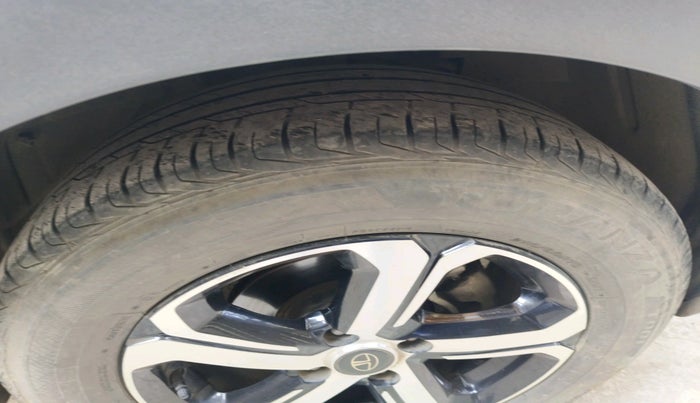 2021 Tata NEXON XZ PLUS PETROL SUNROOF, Petrol, Manual, 39,275 km, tyre