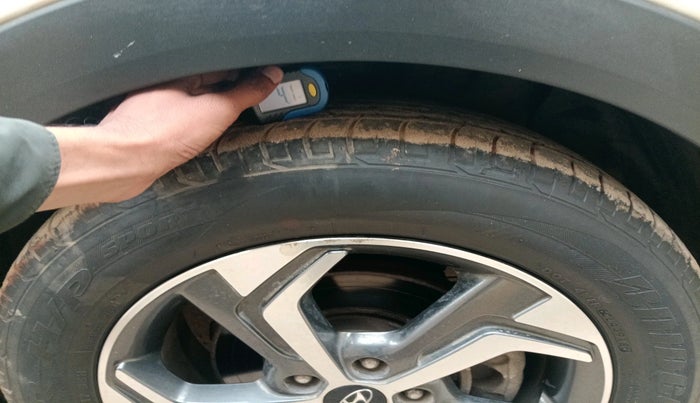 2018 Hyundai Creta SX AT 1.6 PETROL, Petrol, Automatic, 44,417 km, tyre