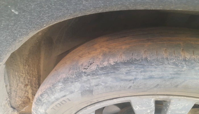 2016 Maruti Vitara Brezza ZDI PLUS, Diesel, Manual, 1,85,972 km, tyre